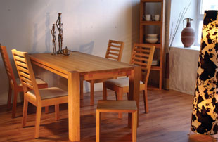 Tisch Aketi mit Stuhl Shaki